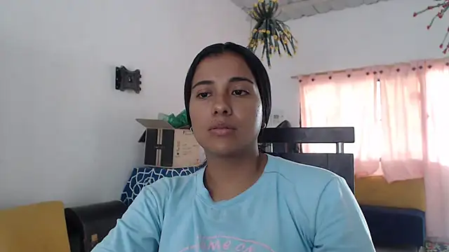 Snapshot of Coral0403 chatting on 03/12/25, 08:09 Coral0403 online show from 03/12/25, 08:09