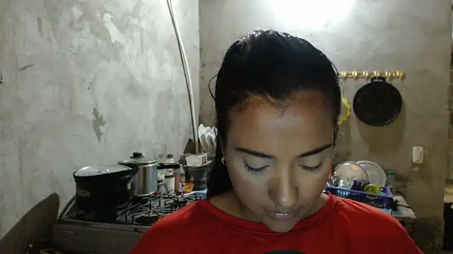 Snapshot of Coral0403 chatting on 03/03/25, 12:34 Coral0403 online show from 03/03/25, 12:34