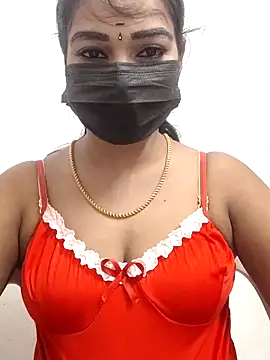 meena 27 online show from 11/18/25, 06:22