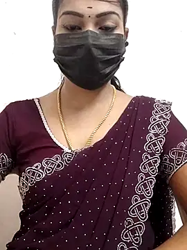 meena 27 online show from 10/18/25, 06:26