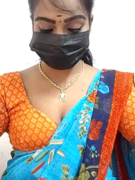 meena 27 online show from 12/15/25, 08:53