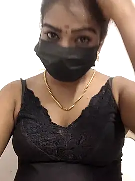 meena 27 online show from 12/14/25, 08:25