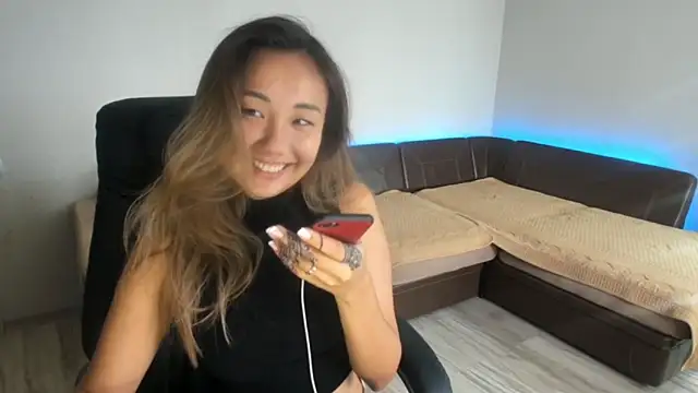 Snapshot of karishee chatting on 11/12/25, 07:07 karishee online show from 11/12/25, 07:07