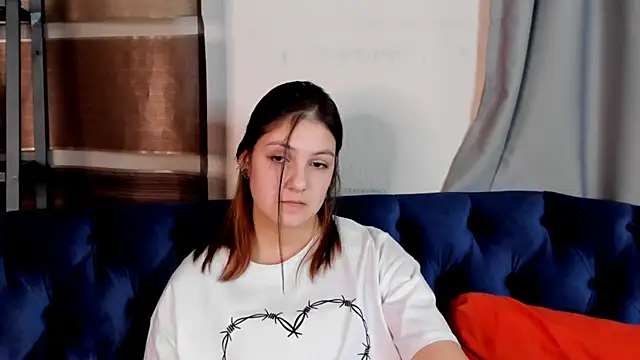 GuinevereGell online show from 12/27/24, 08:35