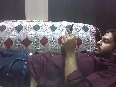 indihotguy online show from 11/04/25, 06:01