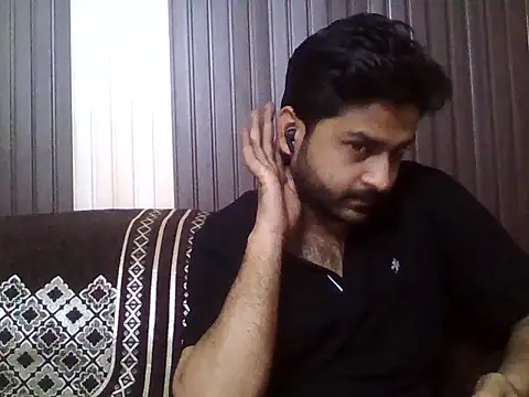 Snapshot of indihotguy chatting on 04/02/26, 07:26 indihotguy online show from 04/02/26, 07:26
