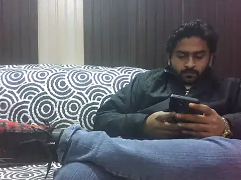 Snapshot of indihotguy chatting on 01/18/26, 01:58 indihotguy online show from 01/18/26, 01:58