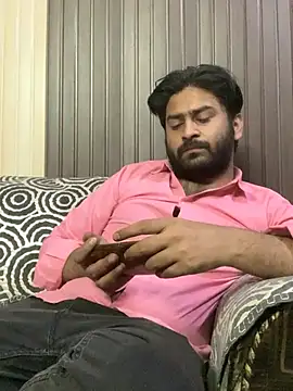 Snapshot of indihotguy chatting on 03/22/25, 06:58 indihotguy online show from 03/22/25, 06:58