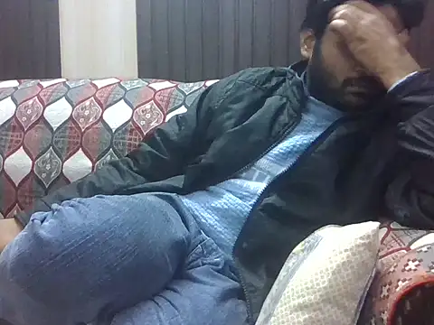 indihotguy online show from 12/03/25, 01:21