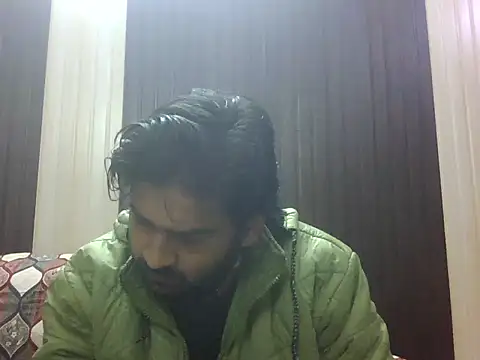 indihotguy online show from 12/18/25, 08:08