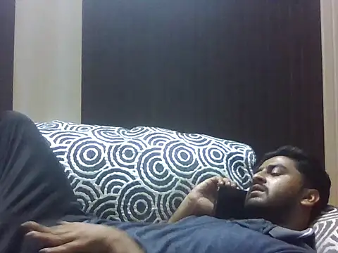 Snapshot of indihotguy chatting on 09/29/25, 12:22 indihotguy online show from 09/29/25, 12:22