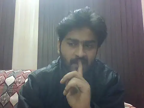 indihotguy online show from 12/02/25, 10:39