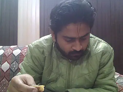 indihotguy online show from 12/16/25, 05:44