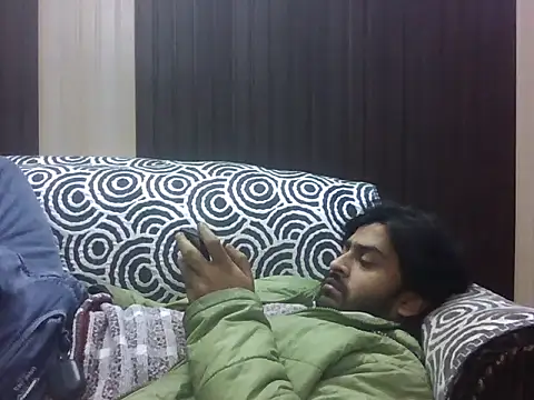 Snapshot of indihotguy chatting on 01/16/26, 02:10 indihotguy online show from 01/16/26, 02:10