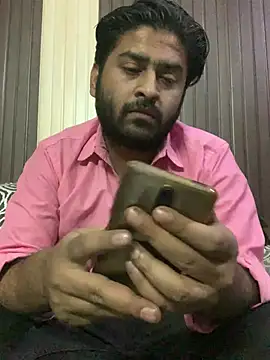Snapshot of indihotguy chatting on 03/21/25, 04:28 indihotguy online show from 03/21/25, 04:28