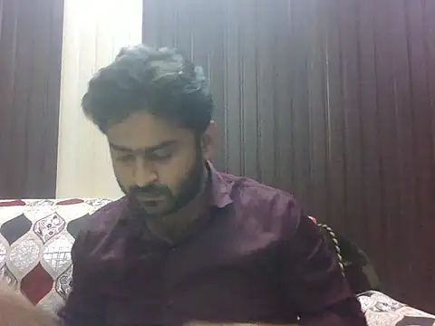 indihotguy online show from 11/02/25, 12:54