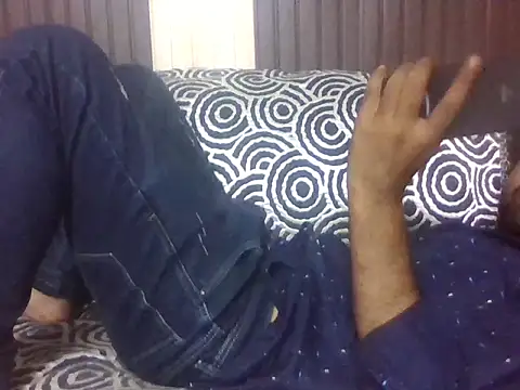 Snapshot of indihotguy chatting on 06/24/26, 10:36 indihotguy online show from 06/24/26, 10:36