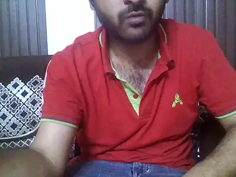 Snapshot of indihotguy chatting on 04/27/26, 08:29 indihotguy online show from 04/27/26, 08:29
