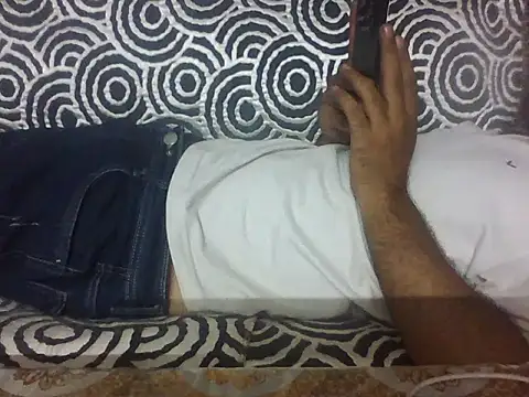 Snapshot of indihotguy chatting on 06/23/26, 10:13 indihotguy online show from 06/23/26, 10:13