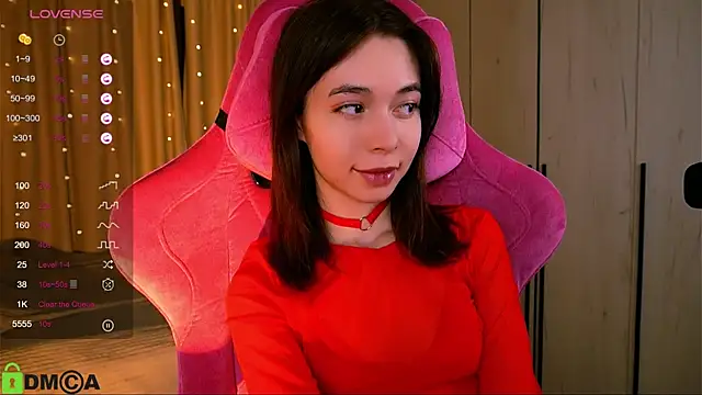 LittleOriana online show from 03/13/25, 01:43