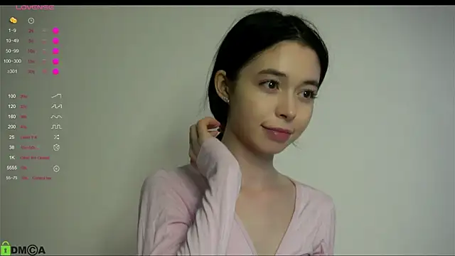 LittleOriana online show from 02/25/26, 04:01