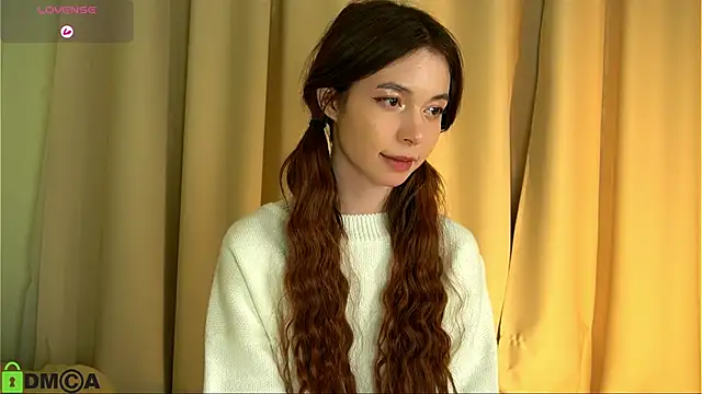 LittleOriana online show from 02/14/25, 02:39
