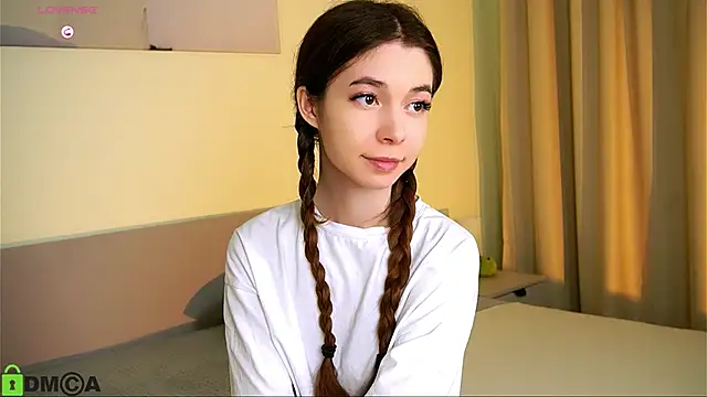LittleOriana online show from 01/19/25, 07:58
