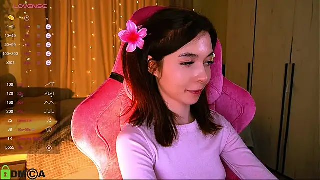 LittleOriana online show from 03/06/25, 04:52
