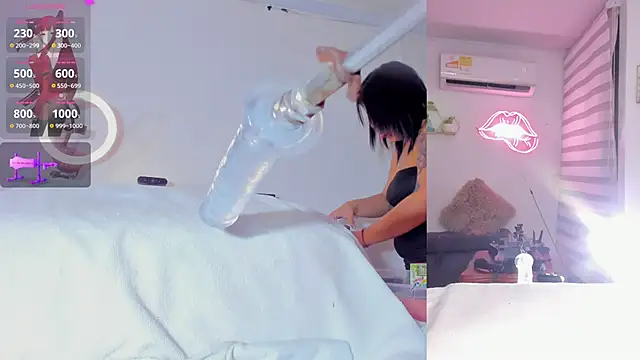 Snapshot of Maria_Jones_ chatting on 03/02/26, 02:34 Maria Jones online show from 03/02/26, 02:34