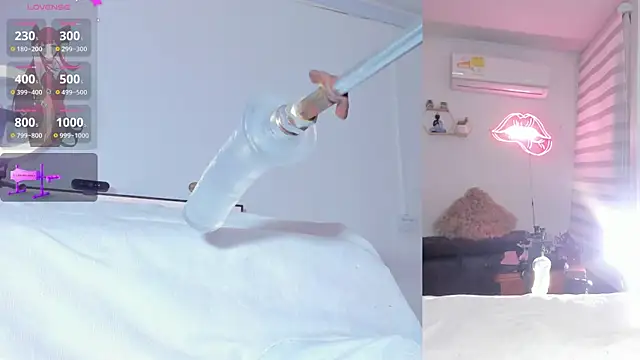 Maria Jones  online show from 04/11/26, 01:46