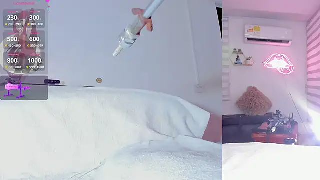 Snapshot of Maria_Jones_ chatting on 02/23/26, 01:40 Maria Jones online show from 02/23/26, 01:40