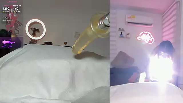 Snapshot of Maria_Jones_ chatting on 12/21/25, 01:08 Maria Jones online show from 12/21/25, 01:08