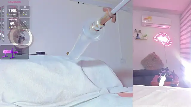 Maria Jones  online show from 04/06/26, 01:23