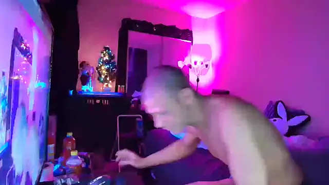 Snapshot of hotemberly_jake chatting on 12/25/24, 09:56 hotemberly jake online show from 12/25/24, 09:56