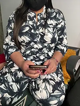 tanvihot2 online show from 06/14/26, 04:41
