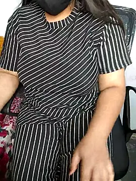 tanvihot2 online show from 04/02/26, 03:41