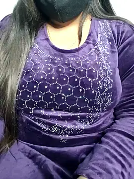 tanvihot2 online show from 11/26/25, 04:23