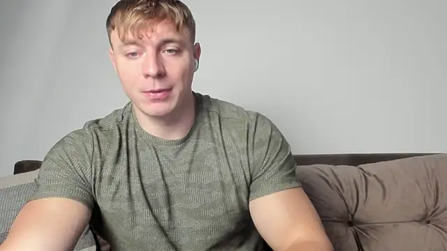 Snapshot of o_r_b_i_t chatting on 12/28/24, 01:49 o r b i t online show from 12/28/24, 01:49