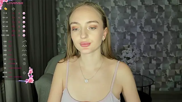 A delina online show from 02/08/25, 09:36