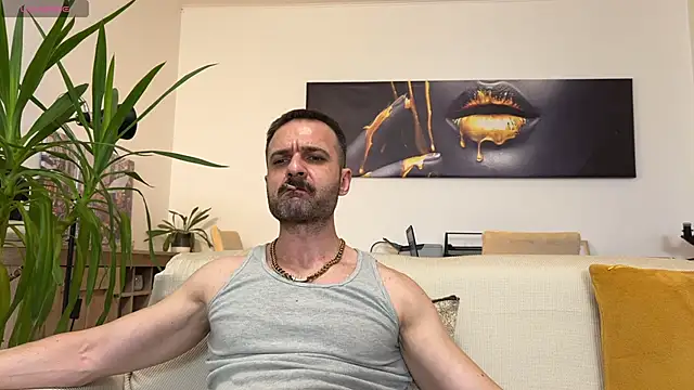 Snapshot of Asmodeuss666 chatting on 02/05/25, 02:48 Asmodeuss666 online show from 02/05/25, 02:48