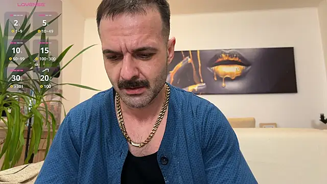 Snapshot of Asmodeuss666 chatting on 02/15/25, 06:12 Asmodeuss666 online show from 02/15/25, 06:12