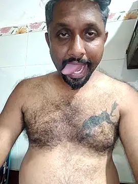 carria homes online show from 11/13/25, 07:07