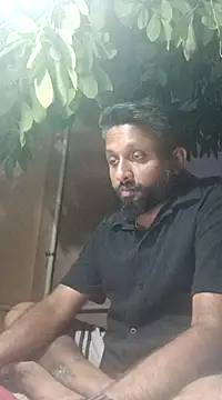 Snapshot of carria_homes chatting on 02/18/25, 01:33 carria homes online show from 02/18/25, 01:33