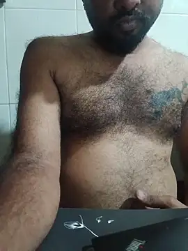 Snapshot of carria_homes chatting on 02/11/26, 07:36 carria homes online show from 02/11/26, 07:36