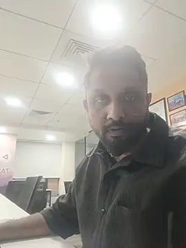 Snapshot of carria_homes chatting on 02/20/26, 02:19 carria homes online show from 02/20/26, 02:19