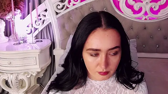 KimKhallifa online show from 02/07/26, 06:32