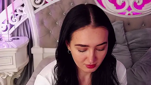 KimKhallifa online show from 02/08/26, 06:11