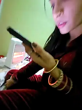 insta hotpair online show from 12/25/24, 04:54