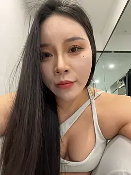 Snapshot of Caicai-a chatting on 03/02/26, 04:36 Caicai-a online show from 03/02/26, 04:36