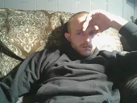 Snapshot of 618fuckupp chatting on 03/01/25, 08:23 618fuckupp online show from 03/01/25, 08:23